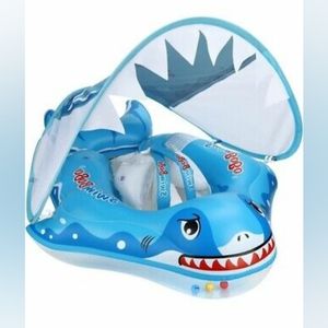 NWT Baby Covered Shark Swim Float